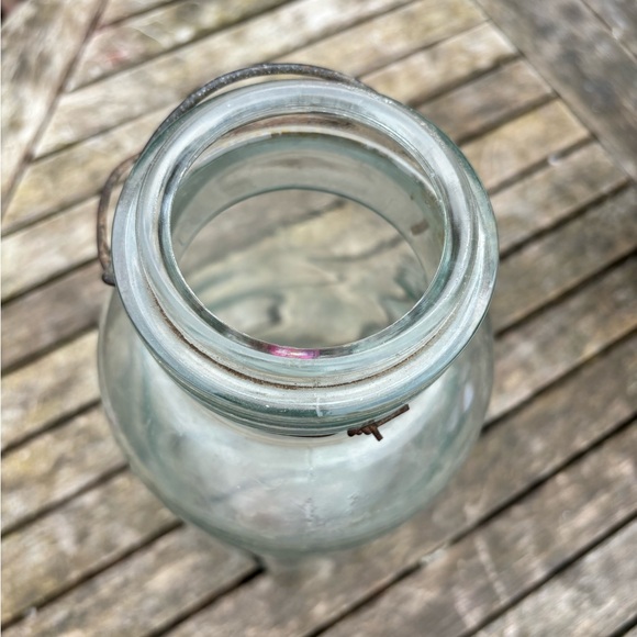 Vintage Atlas E-Z Seal 2 Quart Green Tint Canning Jar - Picture 8 of 10